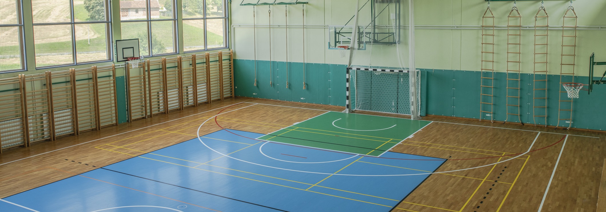 TELOVADNICA OŠ GRAD 