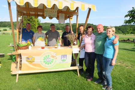 Svoje spretnosti v kuhanju bograča je pokazala tudi županja s svojo ekipo. Ekipa "Gračka vlada" je na koncu osvojila 3. mesto. 