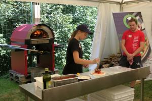 Tekmovanja so se udeležili tudi mladi ljubitelji kuhanja.